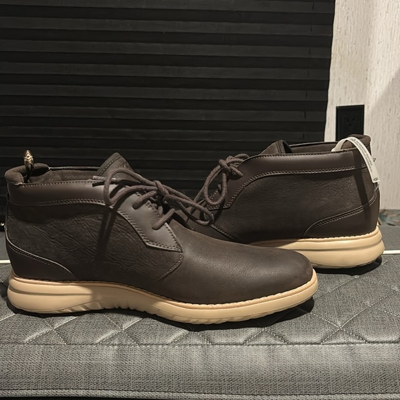 Ugg Chukka Boots Treadlite Energ Waterproof sz 11 - Picture 5 of 7